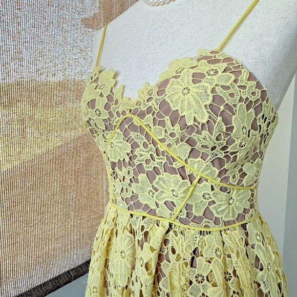 Donna‎ Morgan For Anthropologie Dress Size 0 Lace Sundress Yellow Nude Midi - Picture 6 of 8